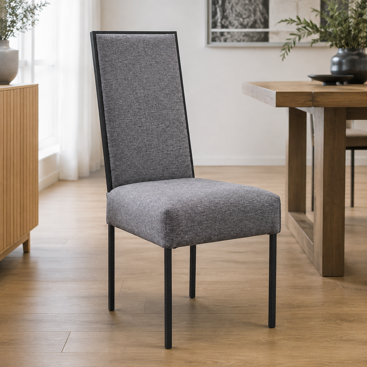 Silla Modelo Hinojo ambientada en comedor