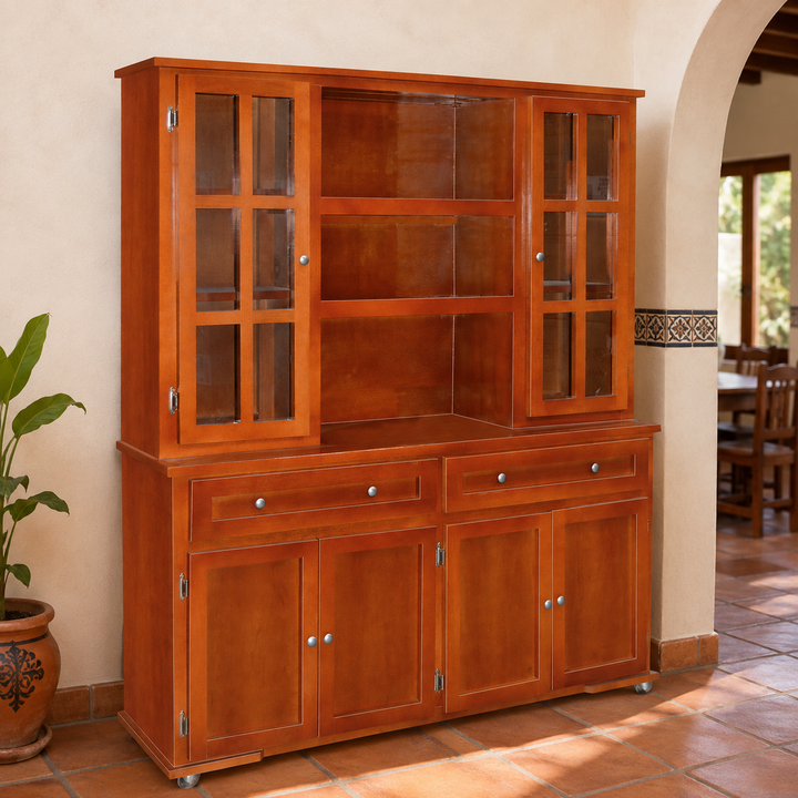 Vitrina Modelo Guam Caoba - ambientada en comedor; no incluye accesorios