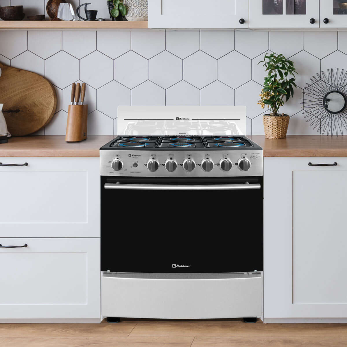 Estufa Koblenz Modelo EK-1131 VA-ICHIC Venecia - ambientacion oficial en cocina