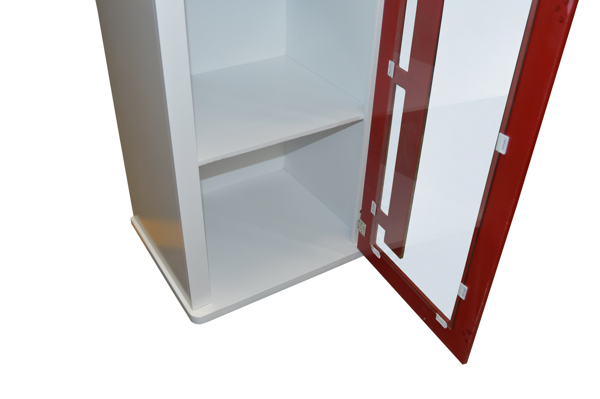 Colima Chico Rojo: detalle del interior y puerta abierta con cristal