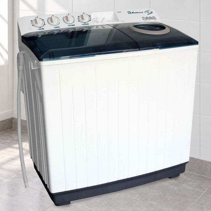 Lavadora Koblenz LDM-19B - fotografia oficial en ambiente ilustrativo de lavanderia