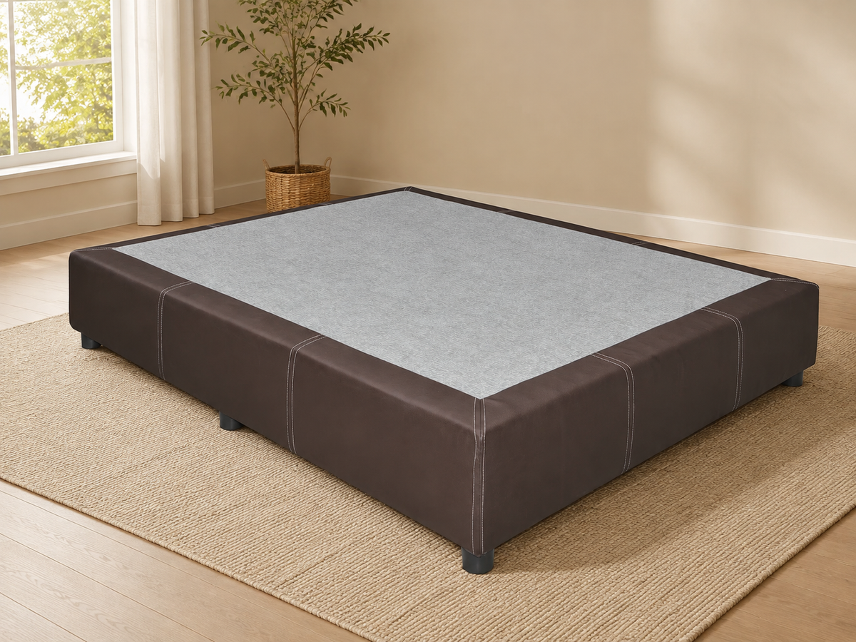 Base para Cama Modelo Plus Queen Size Tela - base chocolate ambientada